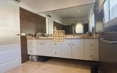 Encantadora y confortable villa en Santa Clara.